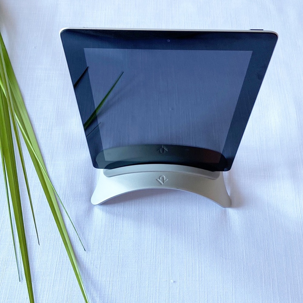 iPad Stand | Riser - Picture 8 of 8